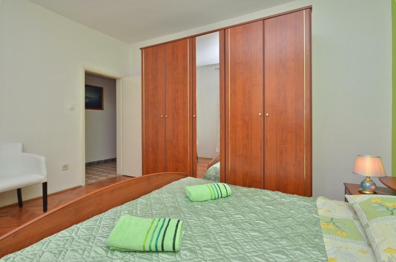 Apartments Daniela Zavalatica Ngoại thất bức ảnh